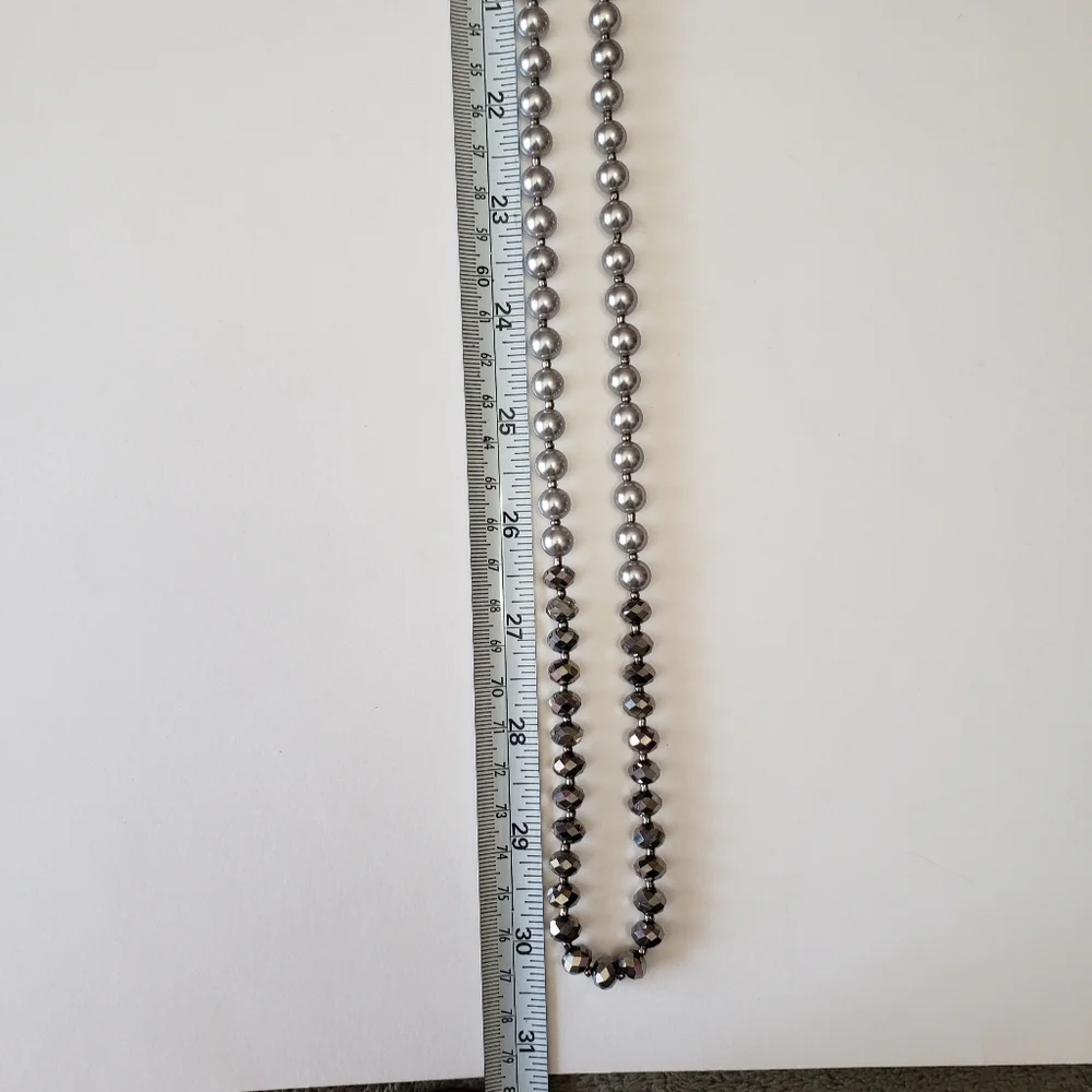 Ann Taylor Silver Tone Faux Pearl And Silver Tone Beaded Necklace - Picture 4 of 13